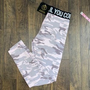 Pink camo til you collapse branded legging